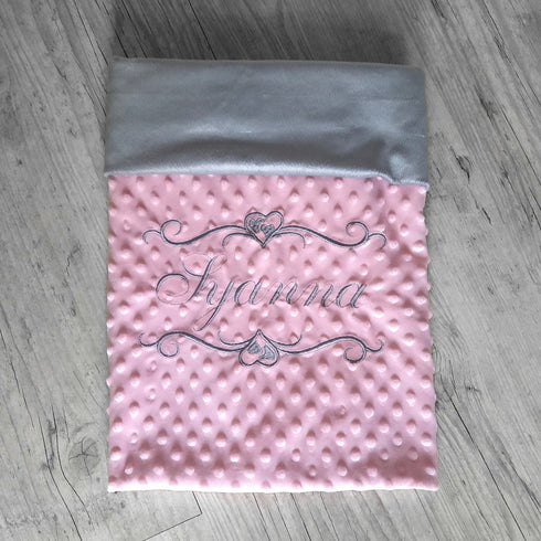 EDITION LIMITÉ: Couverture interrieur gris, doublé en minky doux personnalisé, brodée prénom et/ou ornement